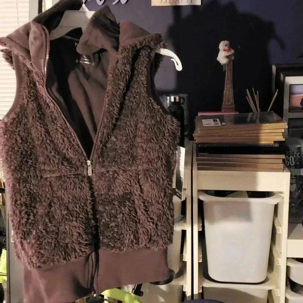 Kensie vest